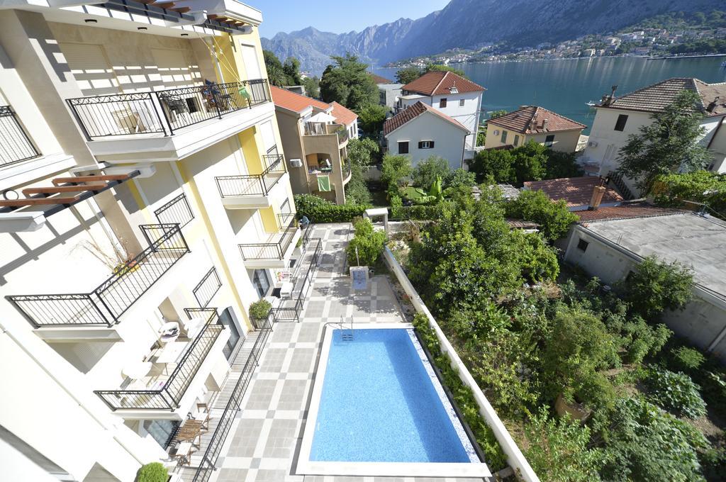 Posto Capitano C Group Lägenhet Kotor Exteriör bild